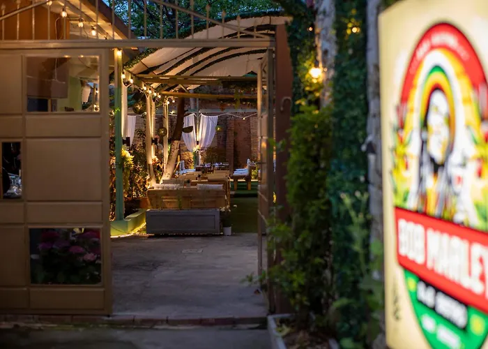 Couette-café Bob Marley &