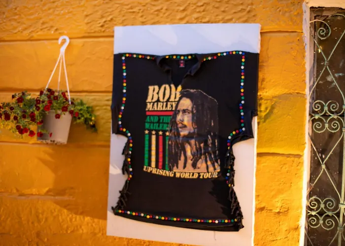 Couette-café Bob Marley & *